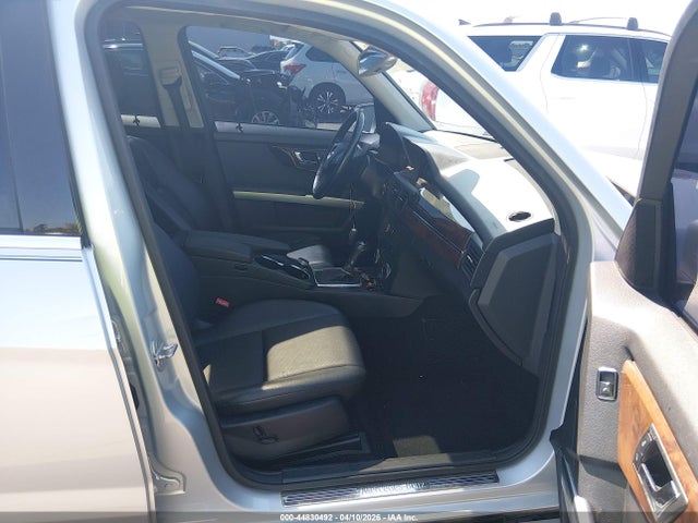 44830492 :رقم المزاد ، WDCGG5GBXBF688016 vin ، 2011 Mercedes-benz Glk 350 مزاد بيع