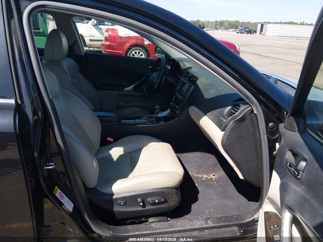 44830503 :رقم المزاد ، JTHBF5C25A5110532 vin ، 2010 Lexus Is 250 مزاد بيع
