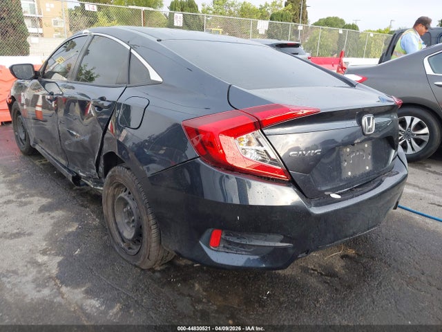 Honda Civic Lx 2018 2HGFC2F52JH579653 Image 3