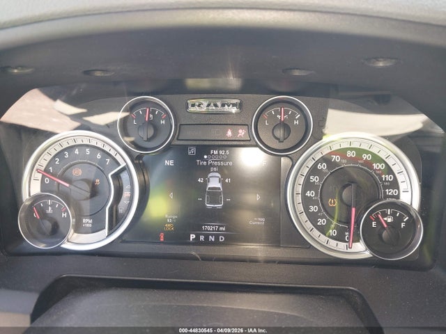 44830545 :رقم المزاد ، 1C6RR7GG6HS554904 vin ، 2017 Ram 1500 Big Horn  4x4 6'4 Box مزاد بيع
