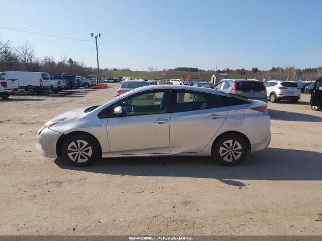 Продажа на аукционе авто 2017 Toyota Prius Two, vin: JTDKBRFU8H3578780, номер лота: 44830565
