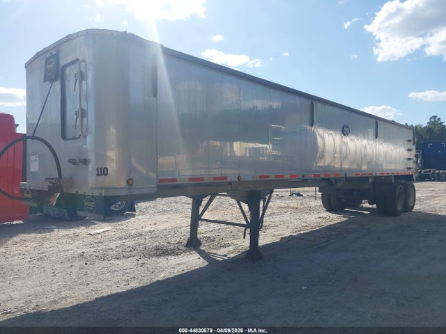 44830579 :رقم المزاد ، 5MADN3823GC036437 vin ، 2016 Mac Trailer Mfg Trailer مزاد بيع