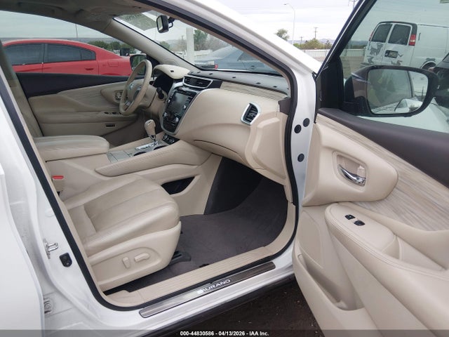 2017 Nissan Murano Platinum მანქანა იყიდება აუქციონზე, vin: 5N1AZ2MHXHN131047, აუქციონის ნომერი: 44830586