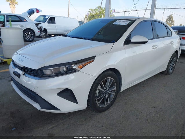 KIA Forte Lxs 2023 3KPF24ADXPE671934 Image 2