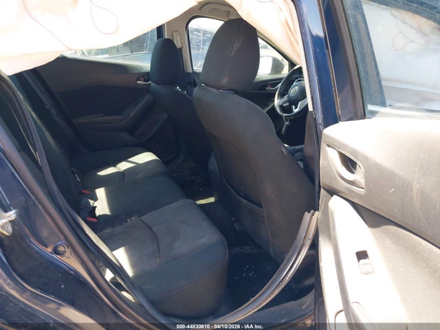 Продаж на аукціоні авто 2016 Mazda Mazda3 I Sport, vin: JM1BM1U71G1310026, номер лоту: 44830610