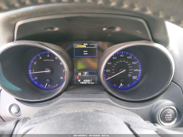 44830613 :رقم المزاد ، 4S4BSETC4J3332458 vin ، 2018 Subaru Outback 3.6r Touring مزاد بيع