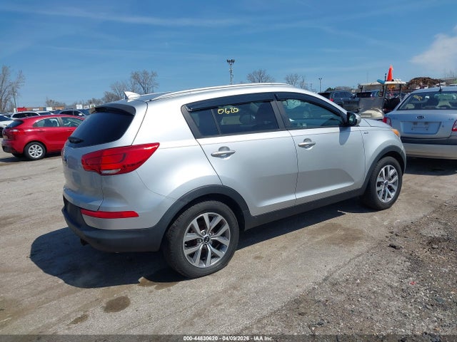 KIA Sportage Lx 2014 KNDPBCAC1E7585060 Image 4