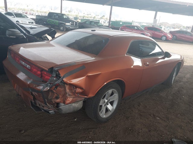 2011 Dodge Challenger მანქანა იყიდება აუქციონზე, vin: 2B3CJ4DG6BH570173, აუქციონის ნომერი: 44830682