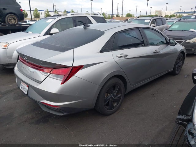 2021 Hyundai Elantra Sel მანქანა იყიდება აუქციონზე, vin: 5NPLS4AG1MH040588, აუქციონის ნომერი: 44830684