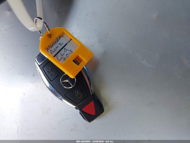 2019 MERCEDES-BENZ CLA 250 WDDSJ4GB1KN724151 Photo 10