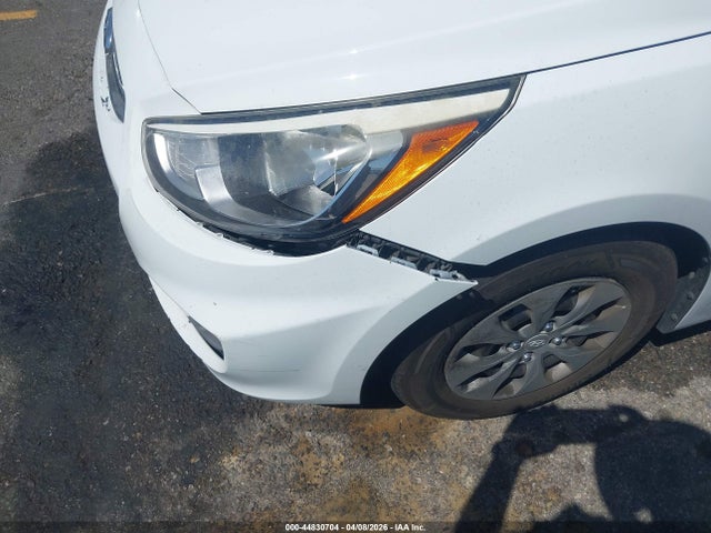 2016 Hyundai Accent Se მანქანა იყიდება აუქციონზე, vin: KMHCT4AE1GU968239, აუქციონის ნომერი: 44830704