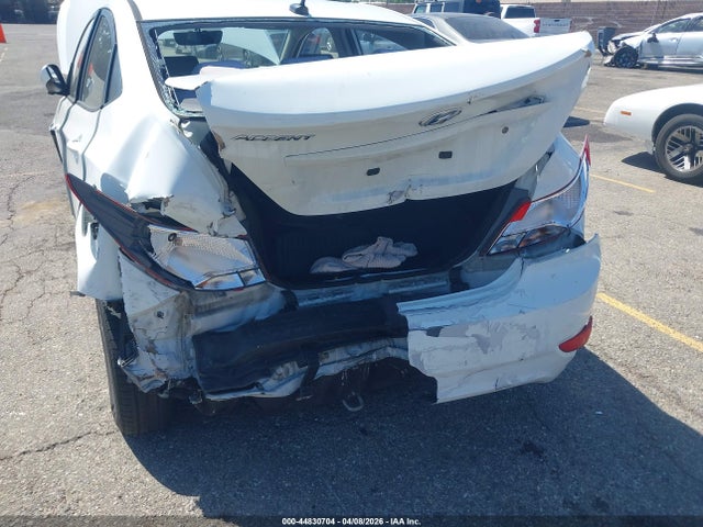 2016 Hyundai Accent Se მანქანა იყიდება აუქციონზე, vin: KMHCT4AE1GU968239, აუქციონის ნომერი: 44830704