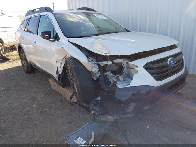 4S4BTGLDXM3213819 Subaru Outback Onyx Edition Xt