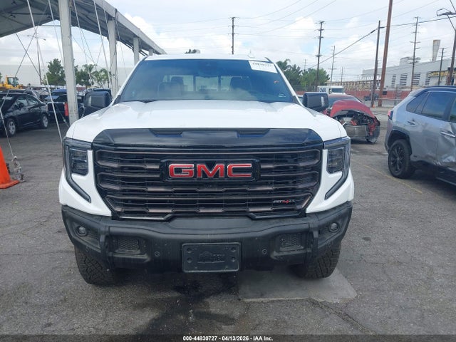 Продажа на аукционе авто 2025 Gmc Sierra 1500 4wd  Short Box At4x, vin: 3GTUUFE85SG374531, номер лота: 44830727