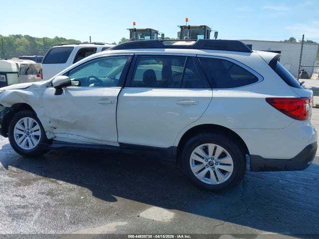 44830730 :رقم المزاد ، 4S4BSAHC1J3222405 vin ، 2018 Subaru Outback 2.5i Premium مزاد بيع