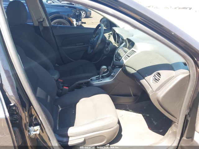 1G1PC5SBXF7244216 Chevrolet Cruze 1lt Auto
