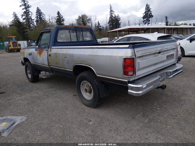 Продажа на аукционе авто 1990 Dodge W-series W200/w250, vin: 1B7KM2682LS705588, номер лота: 44830746