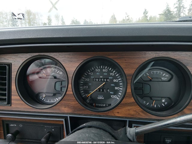 Продажа на аукционе авто 1990 Dodge W-series W200/w250, vin: 1B7KM2682LS705588, номер лота: 44830746