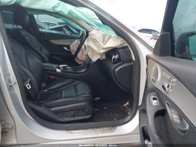 Продаж на аукціоні авто 2015 Mercedes-benz C 300, vin: 55SWF4JB2FU085206, номер лоту: 44830765