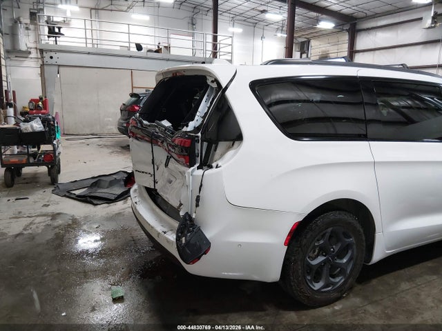 Aukcja sprzedaży 2021 Chrysler Pacifica Hybrid Touring L, vin: 2C4RC1L76MR519207, numer aukcji: 44830769
