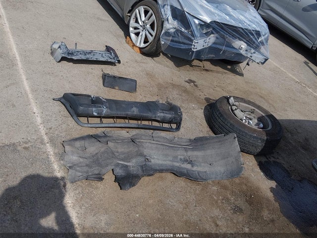 1GCGSCEN3H1147983 Chevrolet Colorado Lt