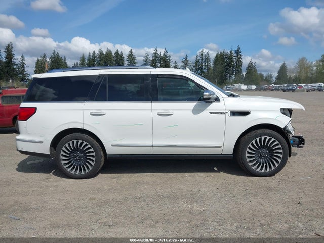 5LMJJ2TT0LEL11978 Lincoln Navigator Black Label