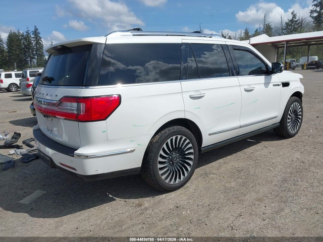 5LMJJ2TT0LEL11978 Lincoln Navigator Black Label