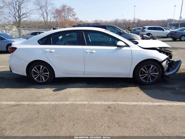 Продажа на аукционе авто 2022 Kia Forte Lxs, vin: 3KPF24ADXNE479104, номер лота: 44830786