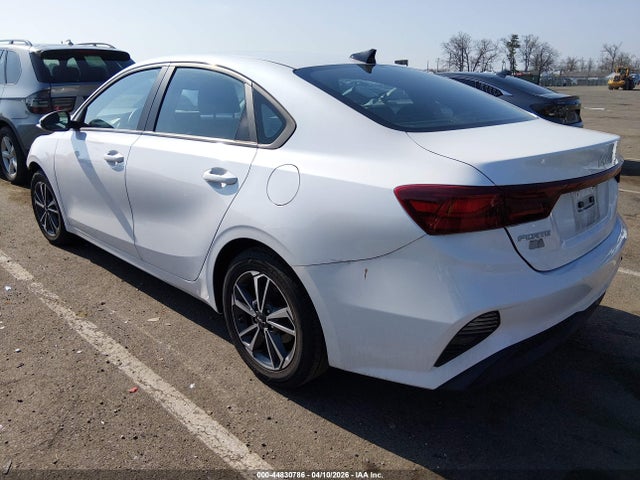 Продажа на аукционе авто 2022 Kia Forte Lxs, vin: 3KPF24ADXNE479104, номер лота: 44830786