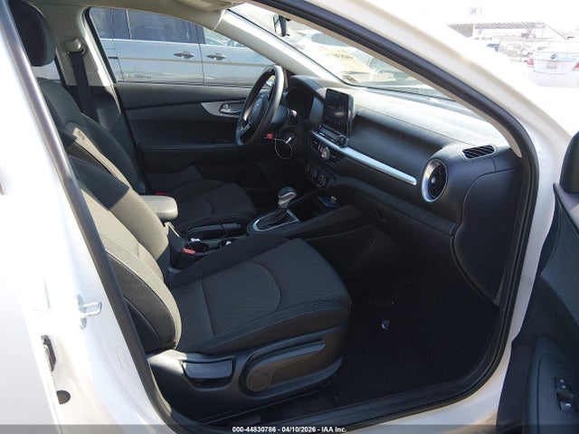 Продажа на аукционе авто 2022 Kia Forte Lxs, vin: 3KPF24ADXNE479104, номер лота: 44830786