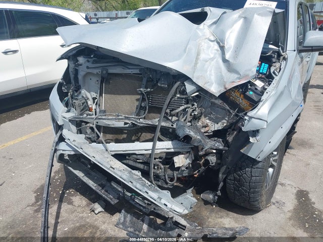 Aukcja sprzedaży 2019 Toyota Tacoma, vin: 3TMCZ5AN2KM222324, numer aukcji: 44830795