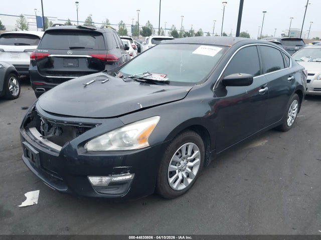 Nissan Altima 2.5 S 2015 1N4AL3APXFC271007 Image 2