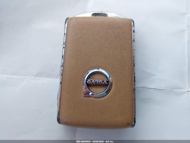 2016 VOLVO XC90 YV4A22PL9G1005242 Photo 10