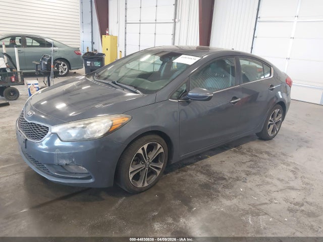 KNAFZ4A80E5079396 KIA FORTE EX