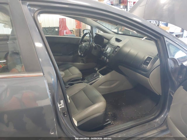 KNAFZ4A80E5079396 KIA FORTE EX