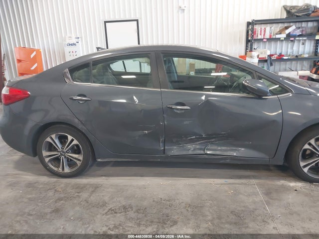 KNAFZ4A80E5079396 KIA FORTE EX