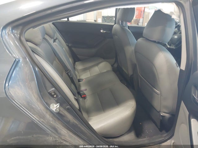 KNAFZ4A80E5079396 KIA FORTE EX