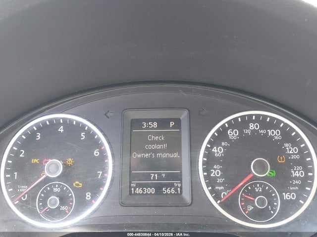 WVGBV7AXXHK000825 Volkswagen Tiguan 2.0t S