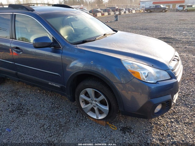 Продаж на аукціоні авто 2014 Subaru Outback 2.5i Limited, vin: 4S4BRBLC0E3286725, номер лоту: 44830863