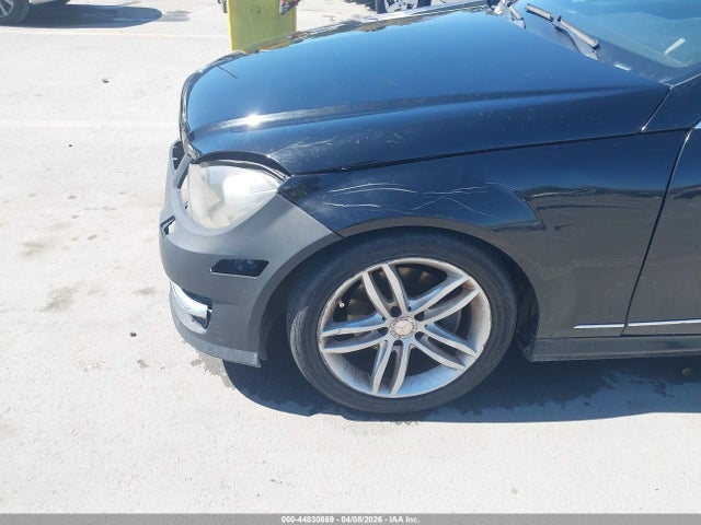 Продажа на аукционе авто 2014 Mercedes-benz C 250 Sport, vin: WDDGF4HB2EG200523, номер лота: 44830869