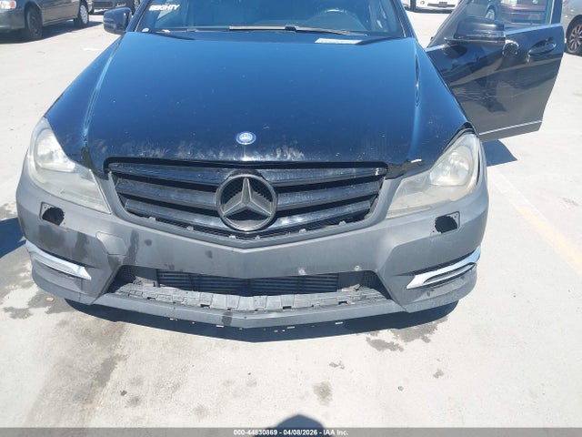 2014 MERCEDES-BENZ C 250 WDDGF4HB2EG200523 Photo 5