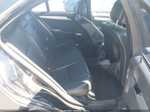 2014 MERCEDES-BENZ C 250 WDDGF4HB2EG200523 Photo 7