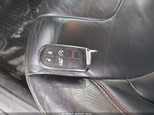 2014 Jeep Cherokee Trailhawk მანქანა იყიდება აუქციონზე, vin: 1C4PJMBS0EW250697, აუქციონის ნომერი: 44830877