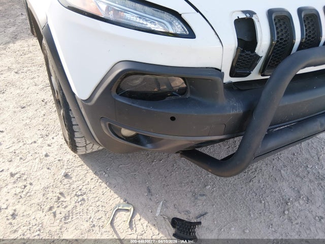 2014 Jeep Cherokee Trailhawk მანქანა იყიდება აუქციონზე, vin: 1C4PJMBS0EW250697, აუქციონის ნომერი: 44830877