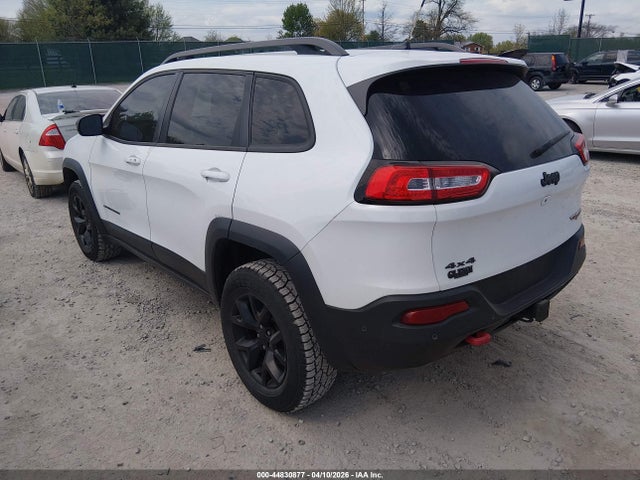 2014 Jeep Cherokee Trailhawk მანქანა იყიდება აუქციონზე, vin: 1C4PJMBS0EW250697, აუქციონის ნომერი: 44830877