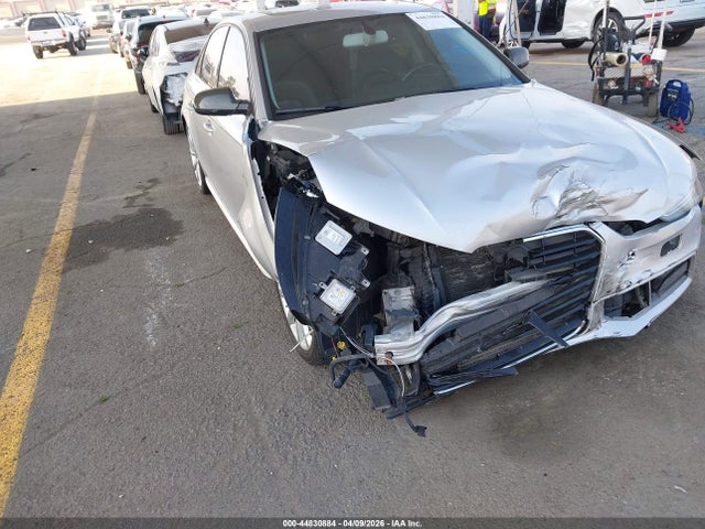 Продажа на аукционе авто 2014 Audi A4 2.0t Premium, vin: WAUAFAFL3EA075039, номер лота: 44830884