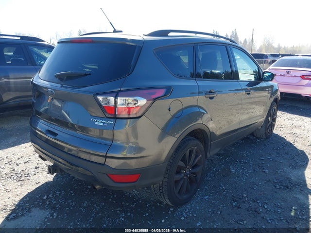 Ford Escape Titanium 2017 1FMCU9J95HUB66971 Image 4