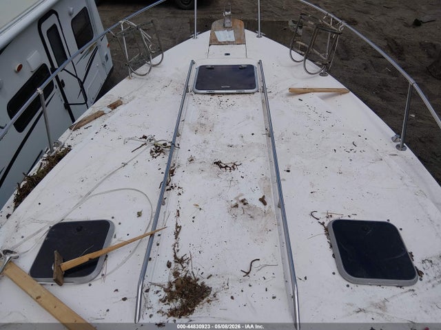 Продажа на аукционе авто 1988 Sea Ray Other, vin: SERT7485C888, номер лота: 44830923