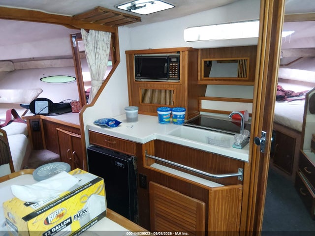 Продажа на аукционе авто 1988 Sea Ray Other, vin: SERT7485C888, номер лота: 44830923