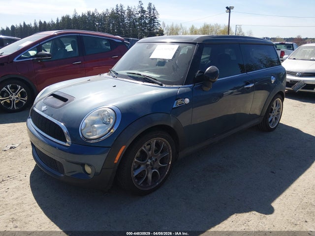 2009 MINI COOPER S CLUBMAN WMWMM33519TP92070 Photo 1
